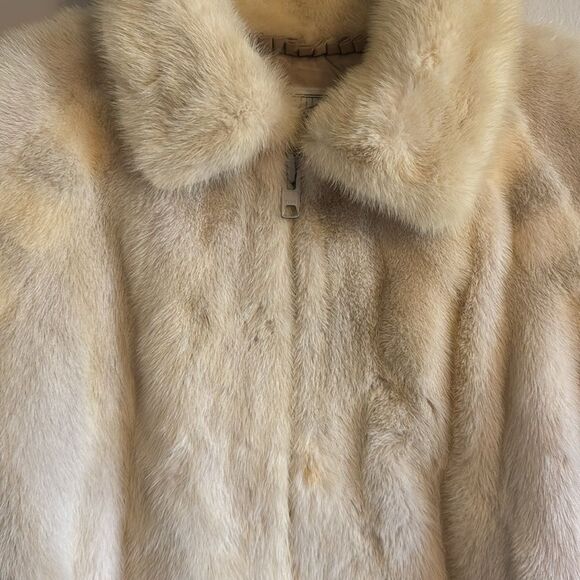 Vtg roseland fur salon ladies Elegant Cream Fur mink zip up Jacket size large - Picture 5 of 15